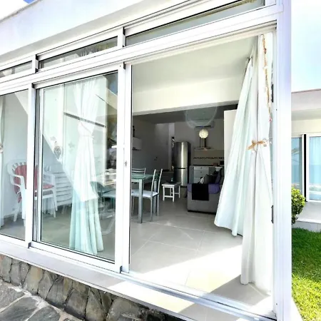 Appartamento Cozy One Bedroom With Sea View, Pool, Wifi, Ac,