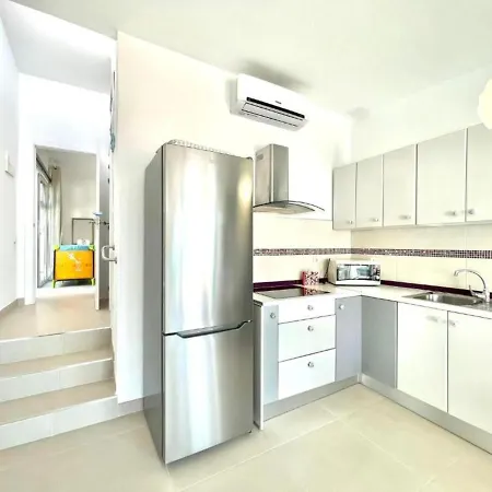 Cozy One Bedroom With Sea View, Pool, Wifi, Ac, Appartamento San Agustín